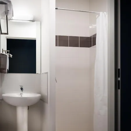 Cis Le Spot Albergue Nantes